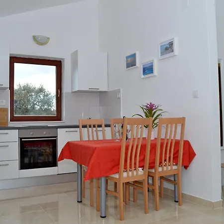 Apartment Anna Rogoznica (Sibenik-Knin)